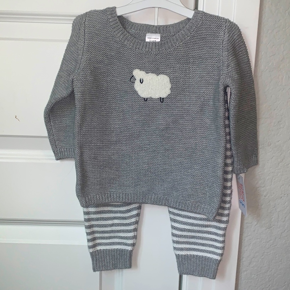 NWT TWO PIECE SET